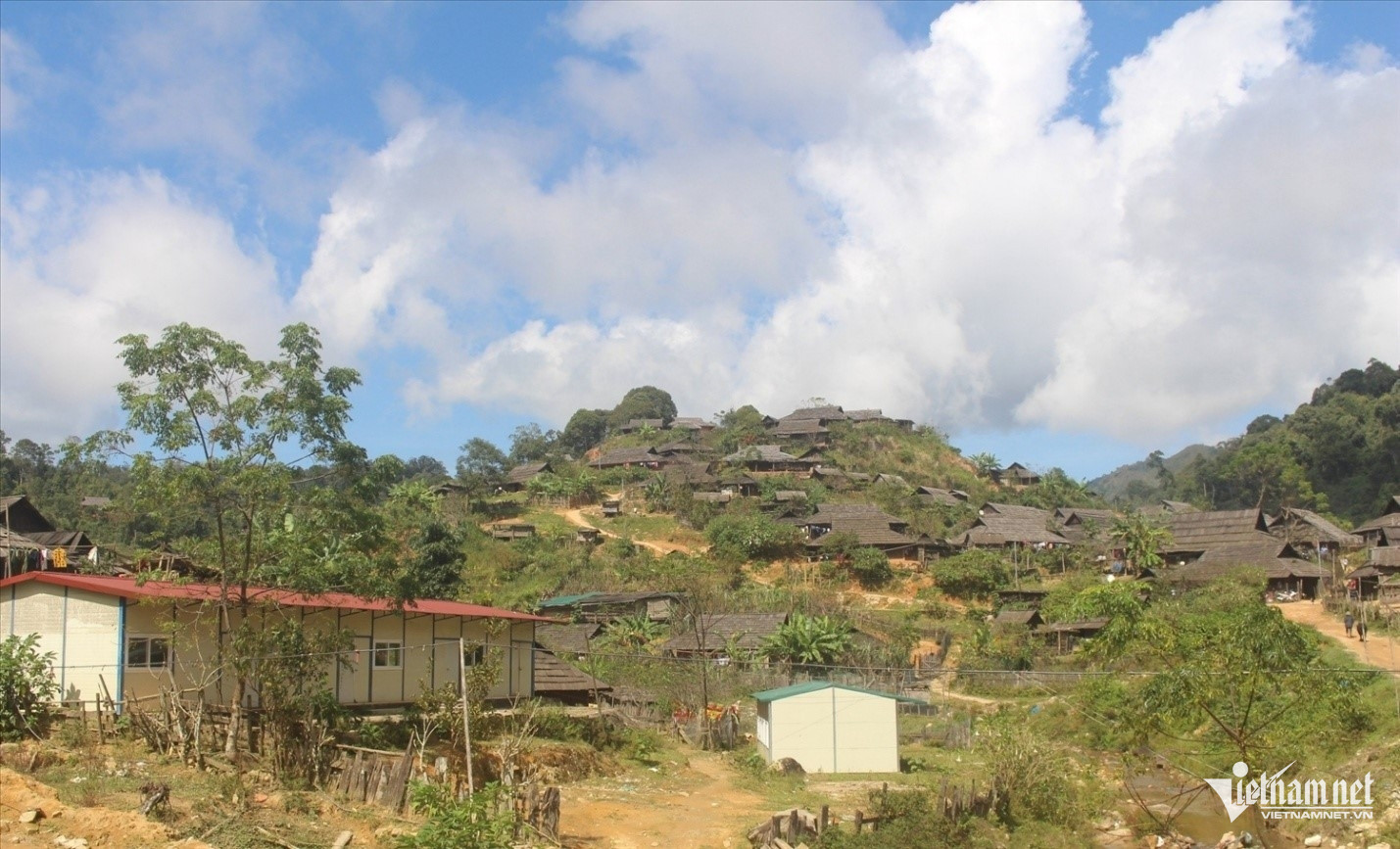 W-Thanh Hải ảnh 1.jpg