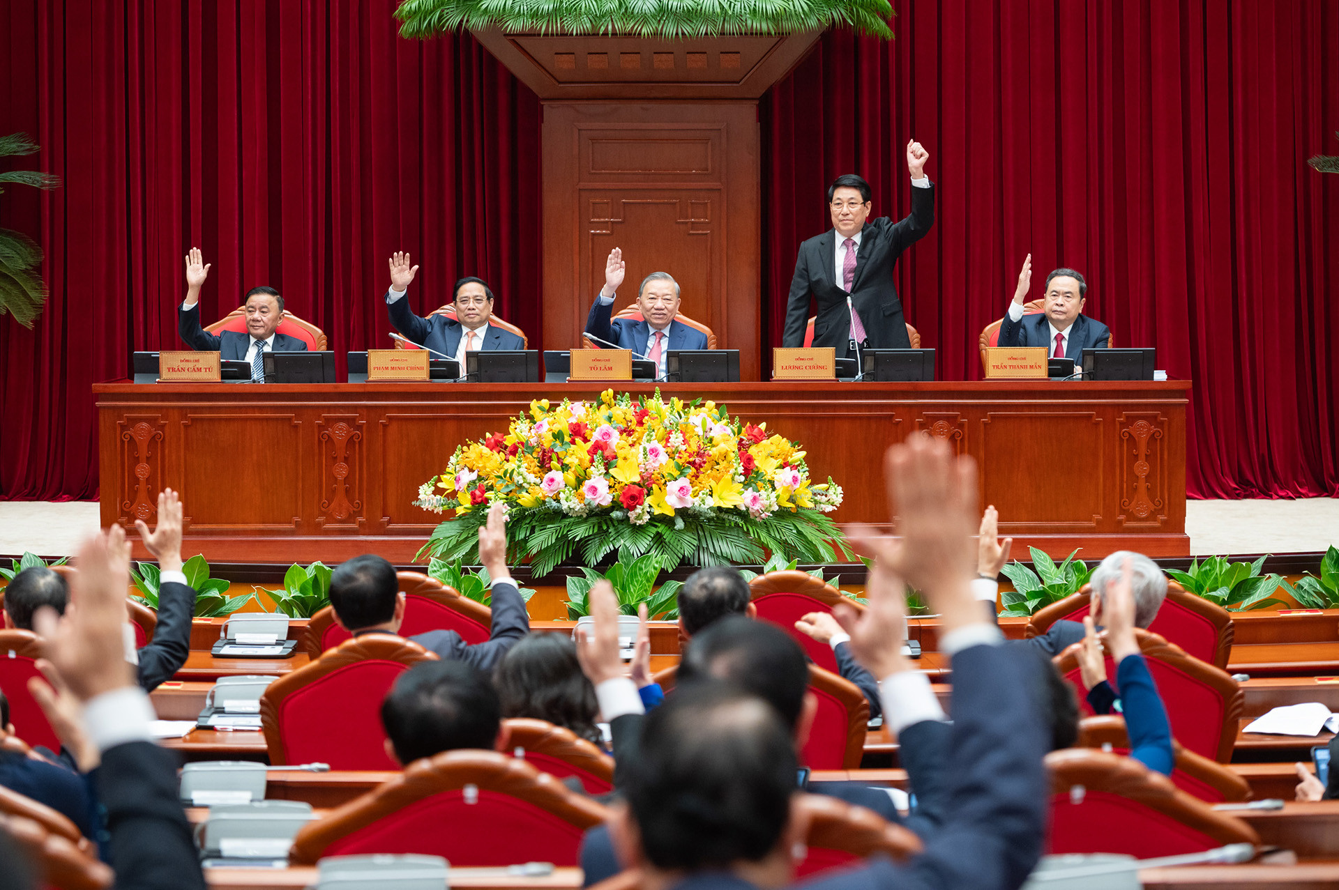 20251222   TW15   Khai mac 9.jpg