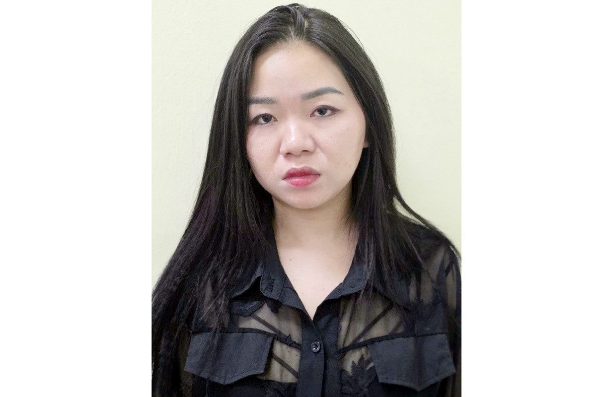 Kiểm tra khách sạn ở Hà Nội, 'lộ diện' nữ môi giới mại dâm 28 tuổi