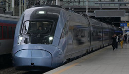 korea high speed train.jpg