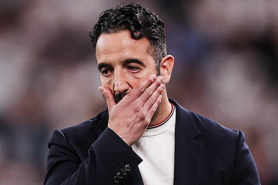 MU nhận đòn giáng Bruno Fernandes, 2 cầu thủ fan muốn 'tống khứ'