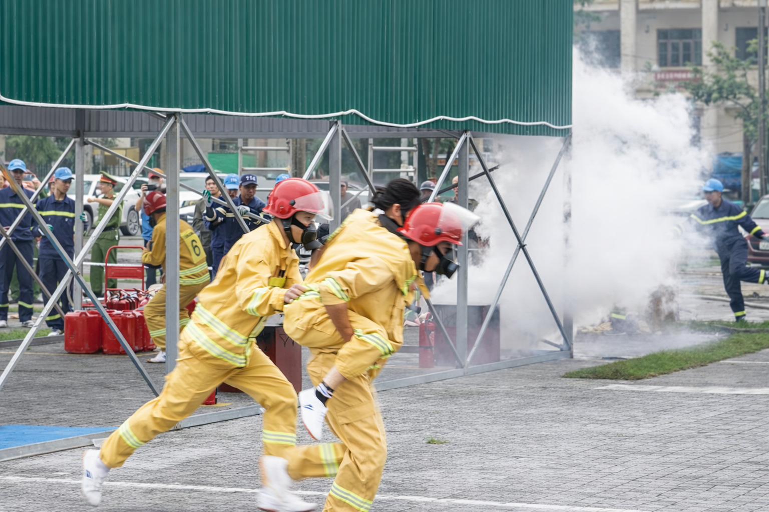 Nâng cao ý thức cộng đồng qua hội thi 'Tổ liên gia an toàn PCCC'