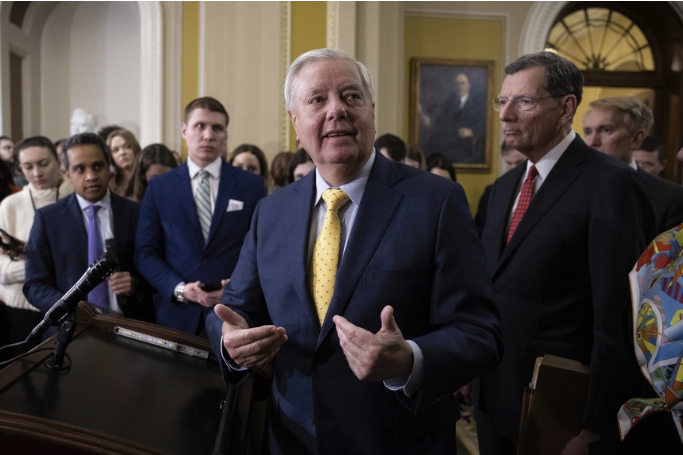 Nghị sĩ Mỹ nêu lý do nên cung cấp tên lửa Tomahawk cho Ukraine