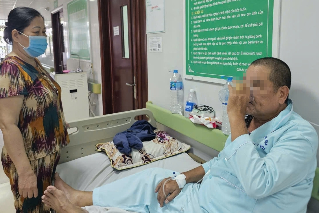  Vụ hàng chục người nghi ngộ độc ở TPHCM: Phát hiện vi phạm tại cơ sở bánh mì 