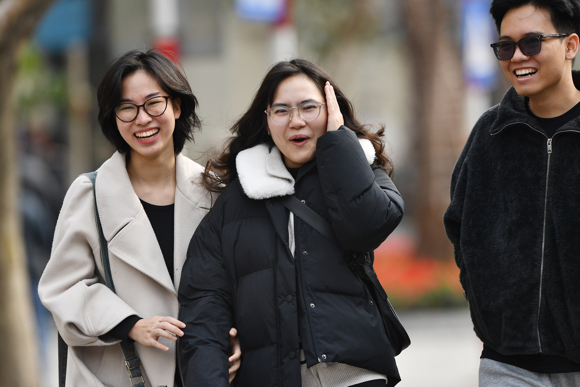 Dự báo thời tiết 24/12/2025: Miền Bắc nắng ấm trước khi đón không khí lạnh mạnh