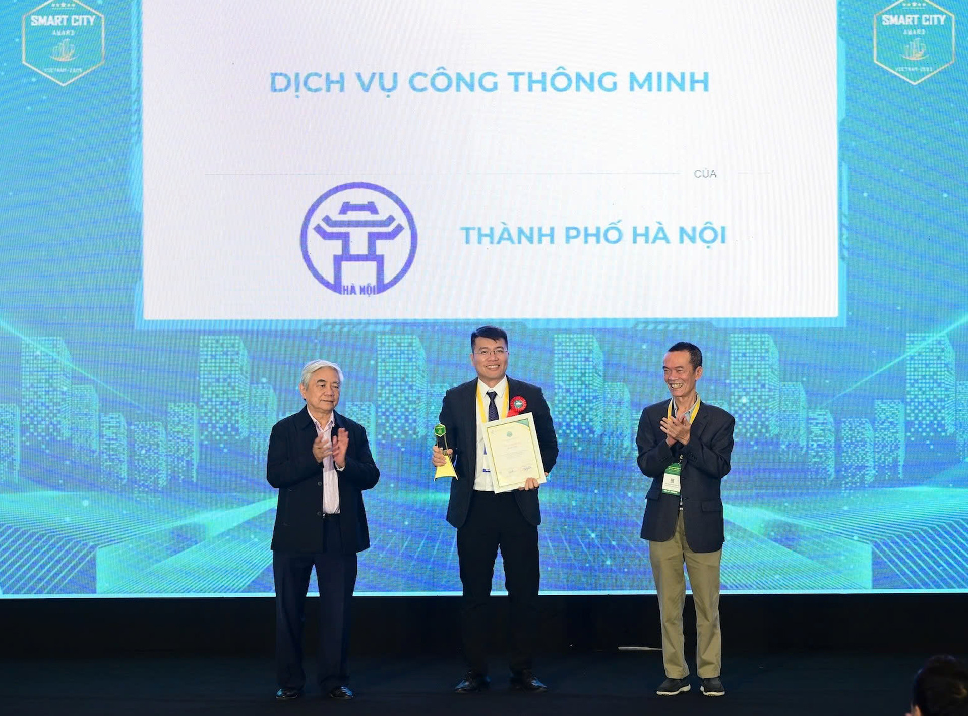 giai thuong thanh pho thong minh 3.jpg