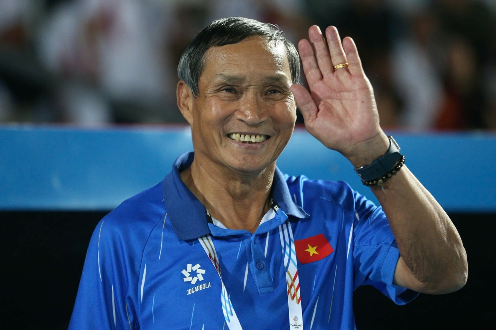 HLV Mai Đức Chung chia tay tuyển nữ Việt Nam