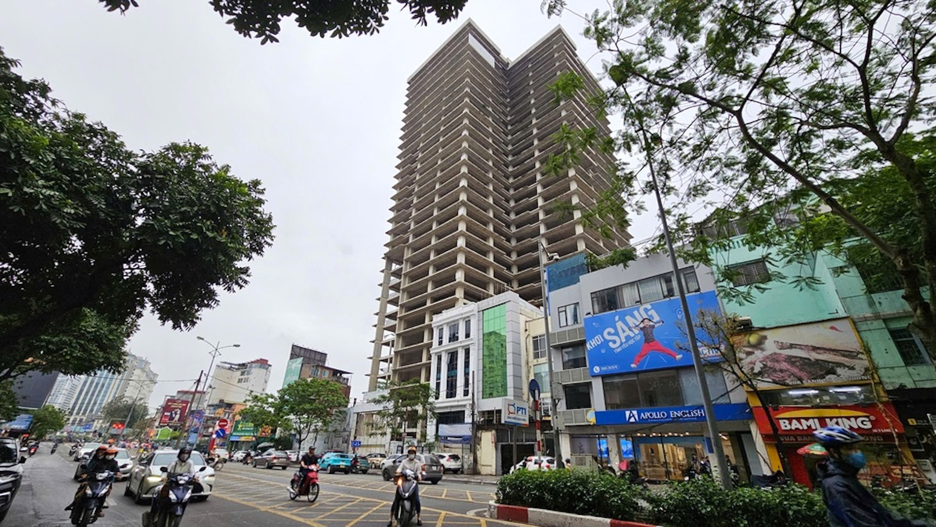 kcb trung tam thuong mai lang ha vietnamnet.jpg