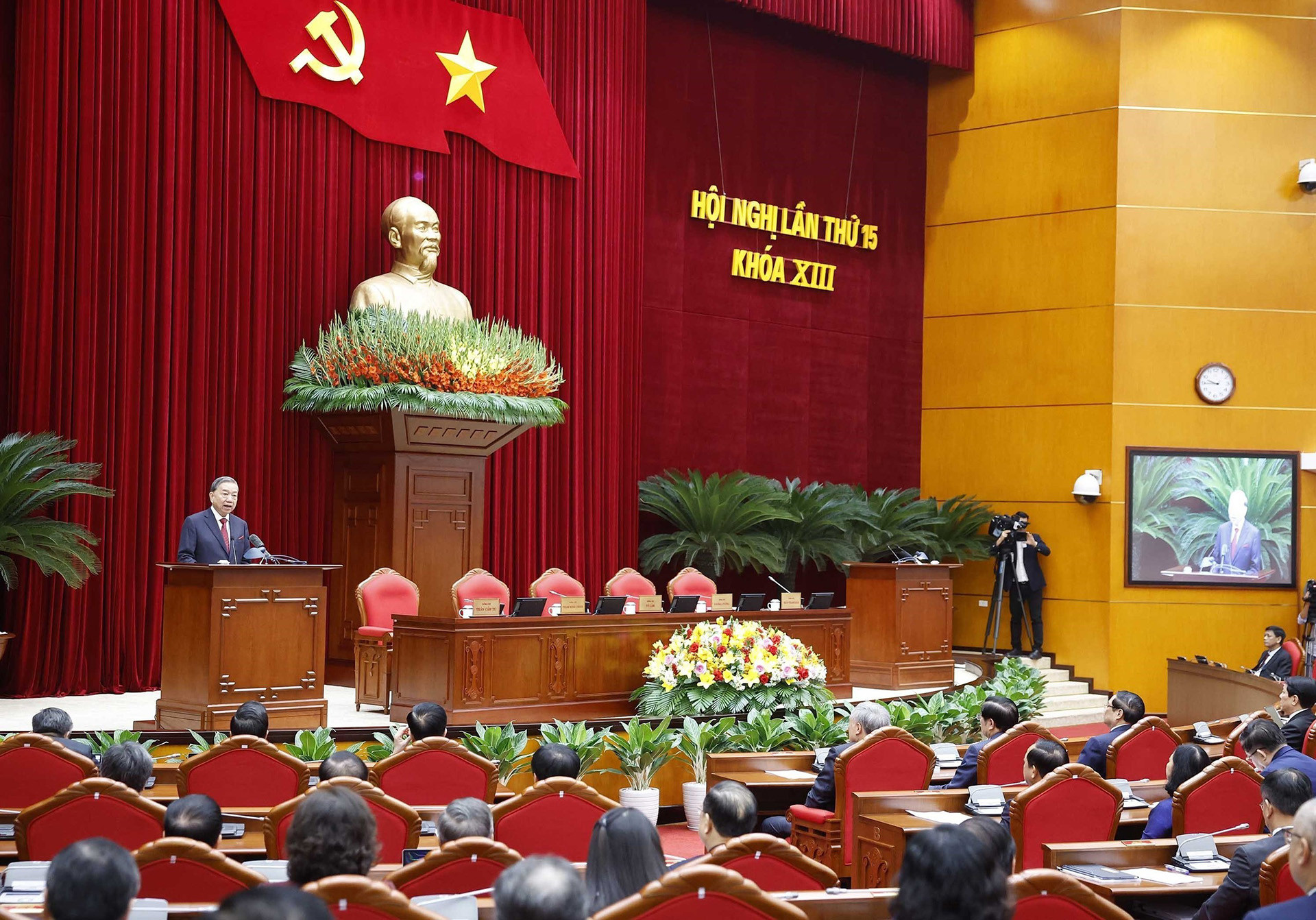 vnapotalbemachoinghilanthu15banchaphanhtrunguongkhoaxiii8488926 1766460241036949352333.jpg