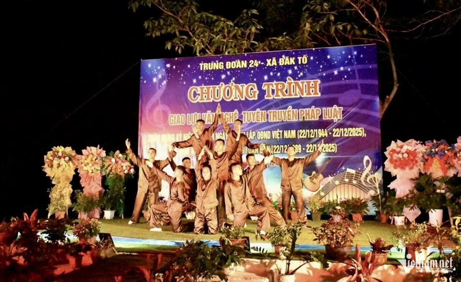 W-Đắc Tô 2212 2.jpg