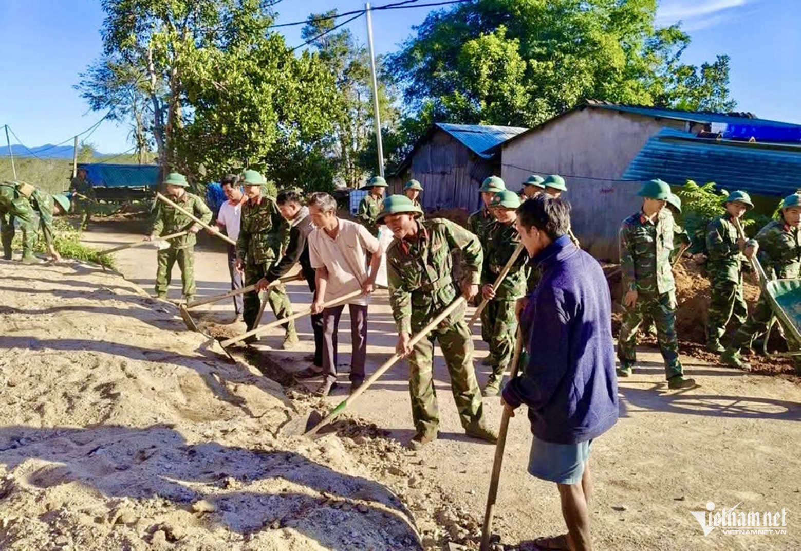 W-Đắc Tô 2212  4.jpg