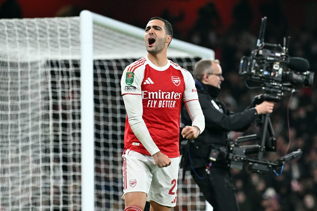 Kết quả bóng đá hôm nay 24/12: Arsenal vào bán kết