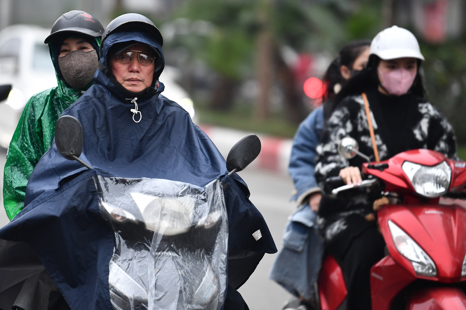 Dự báo thời tiết 25/12/2025: Không khí lạnh tràn về, miền Bắc chìm trong mưa rét