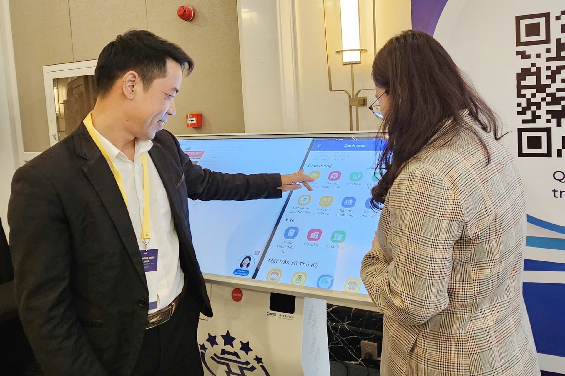 Công nghệ là công cụ hỗ trợ Hà Nội cung ứng dịch vụ công tốt hơn