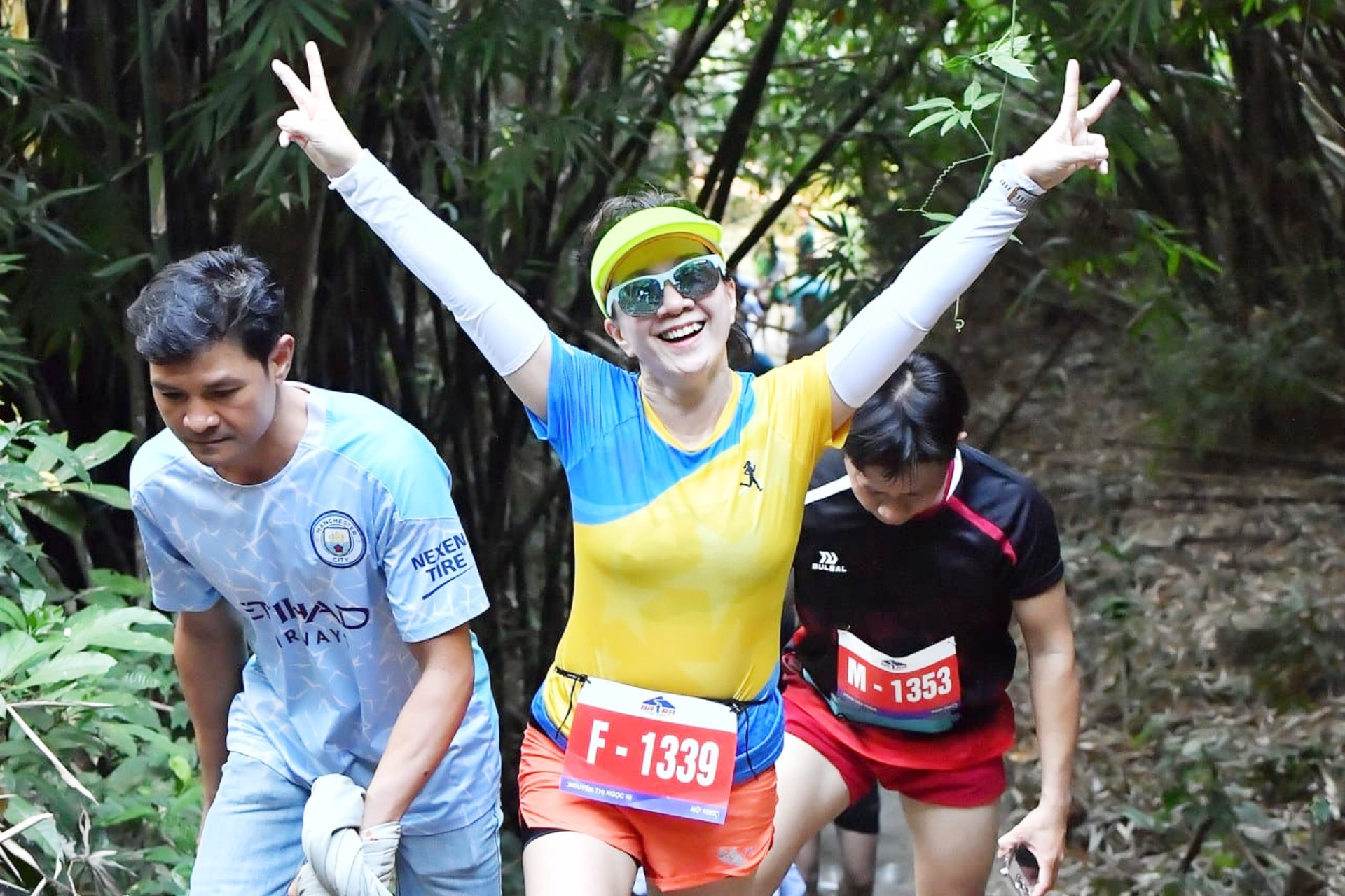 Hấp dẫn giải thưởng leo núi 'Chinh phục đỉnh cao Bà Rá'