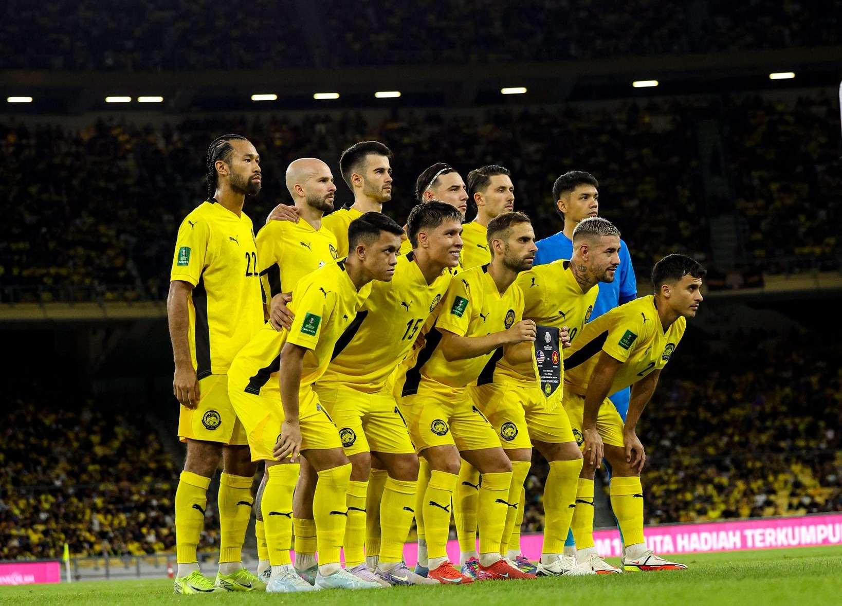 Từ FIFA đến cảnh sát: FAM đẩy bóng đá Malaysia vào khủng hoảng Malaysia NT - Malaysia Viet Nam.jpg