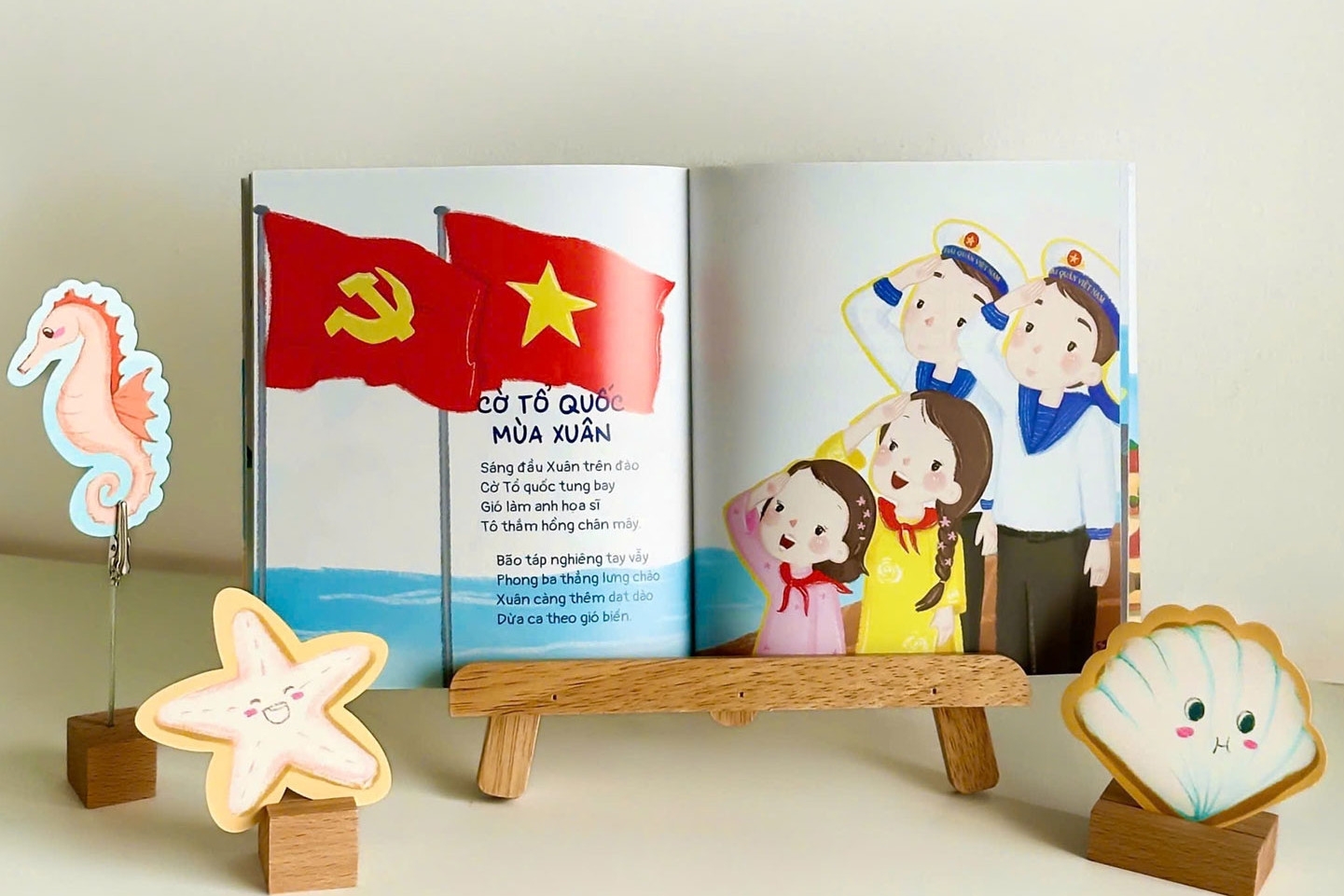 Mang mùa xuân từ đảo xa về với tuổi thơ đất liền trong 'Tết Trường Sa quê em'