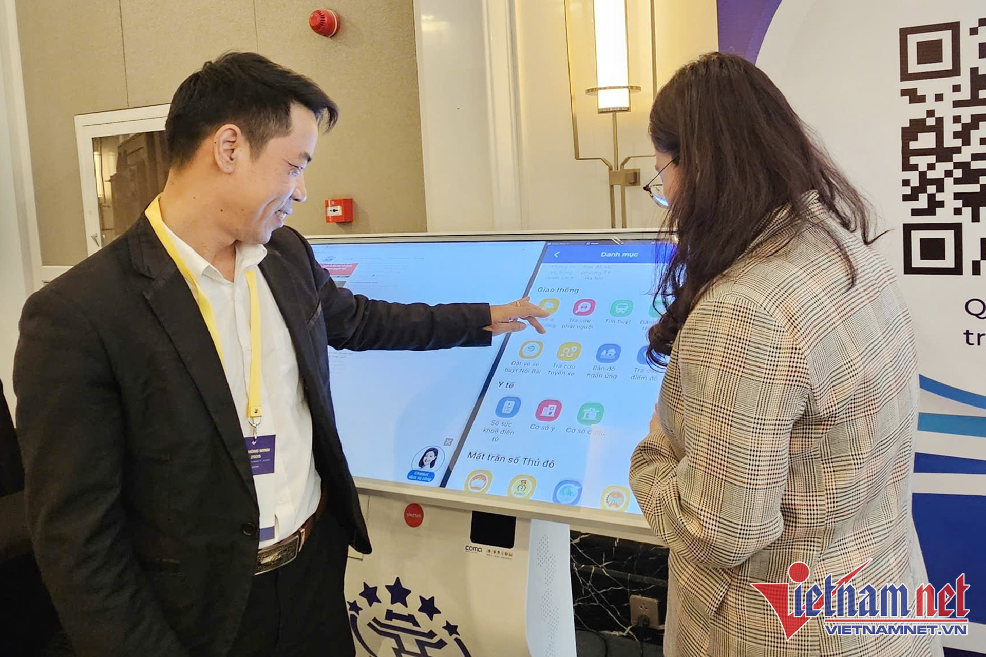 W-chuyen doi so khu vuc cong 1.jpg