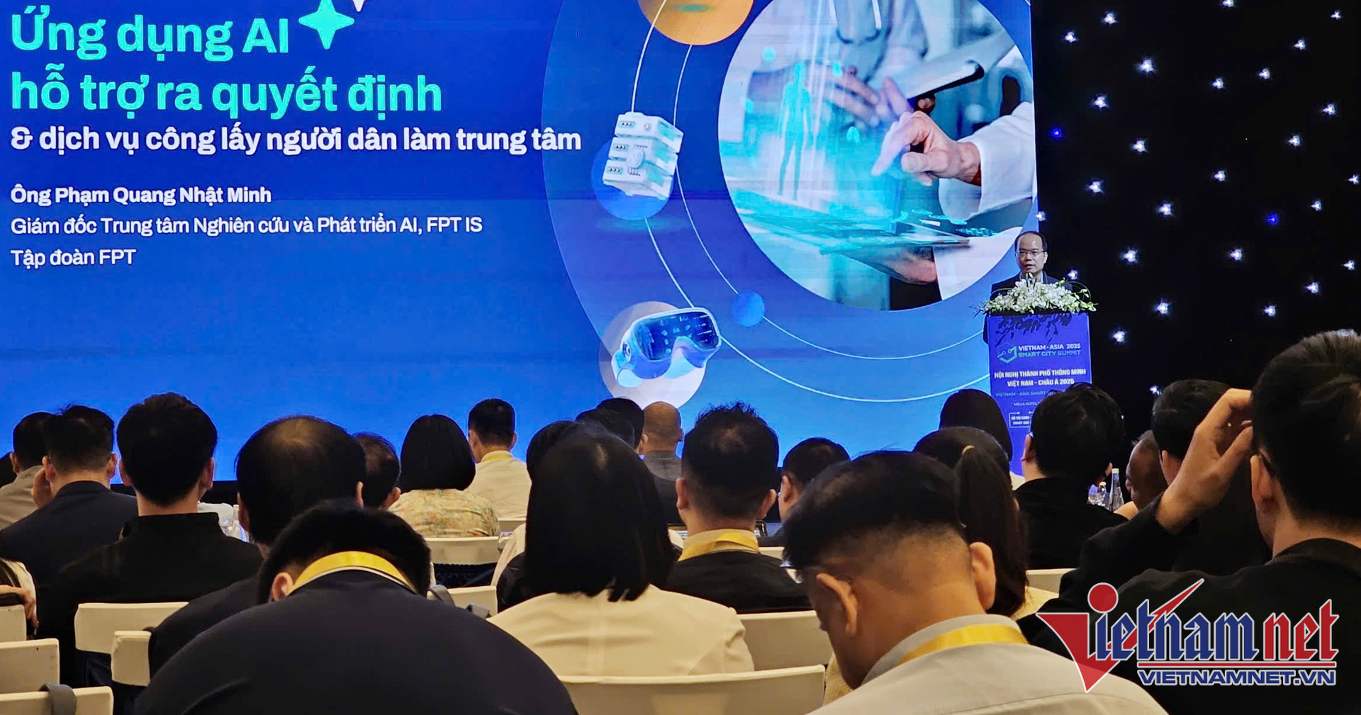 W-chuyen doi so khu vuc cong 2.jpg