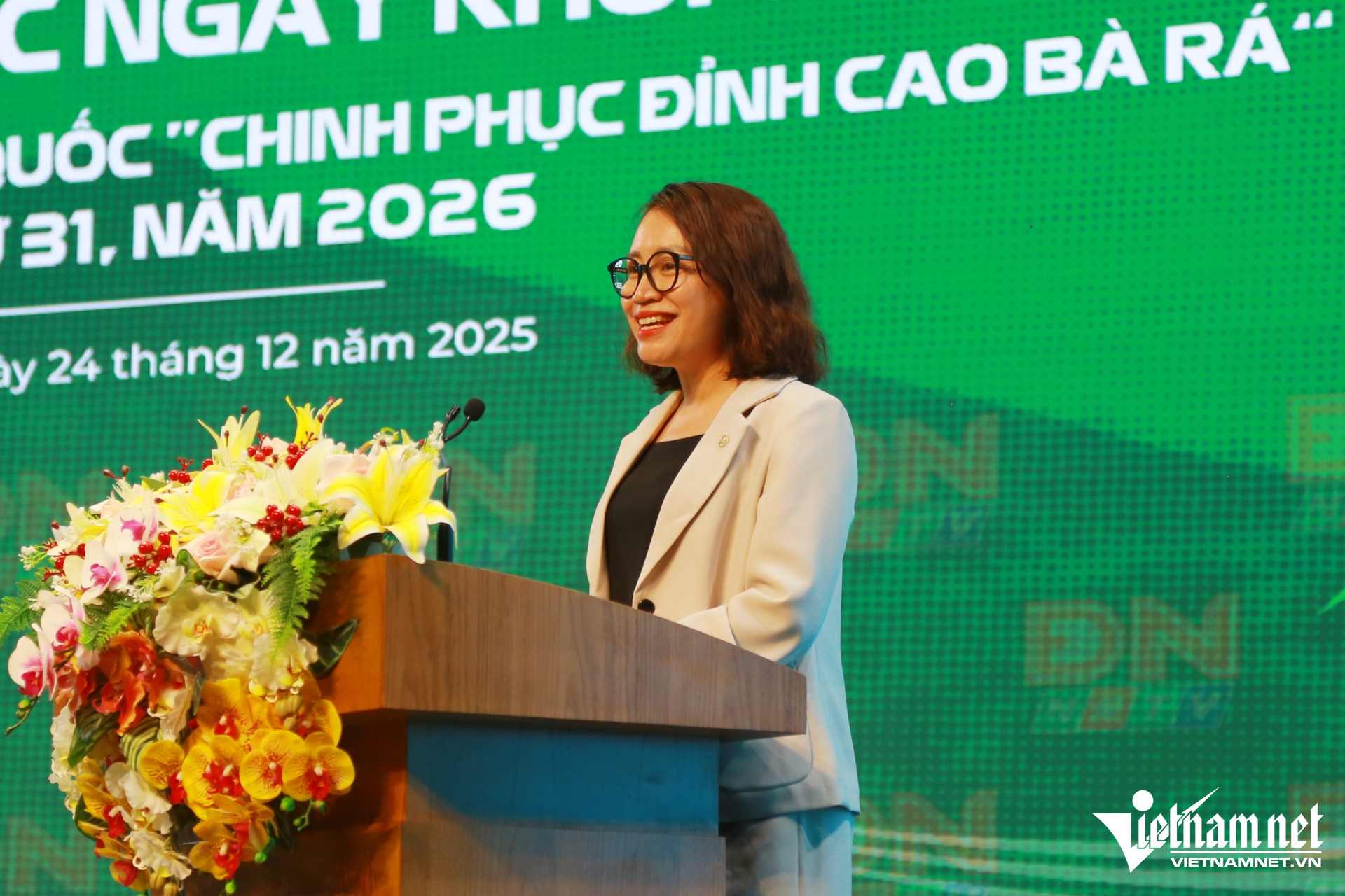 W-nguyen thi minh nham.jpg