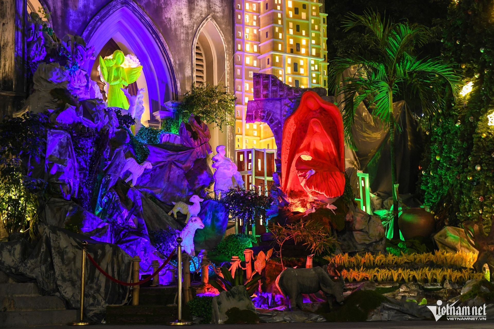 w nha tho noel giang sinh hanoi 17 1209.jpg