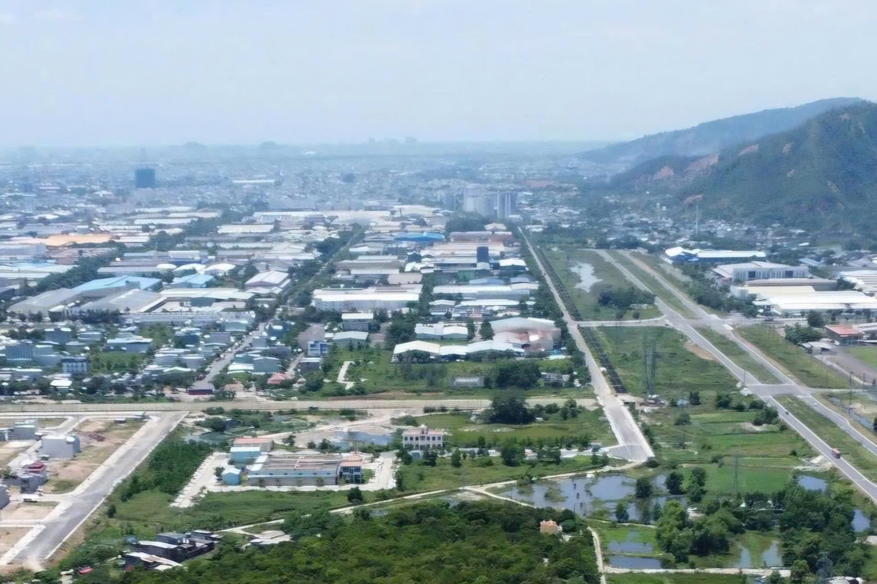  61 sổ đỏ 'lâu dài' cấp sai luật tại Cụm công nghiệp Thanh Vinh ở Đà Nẵng 