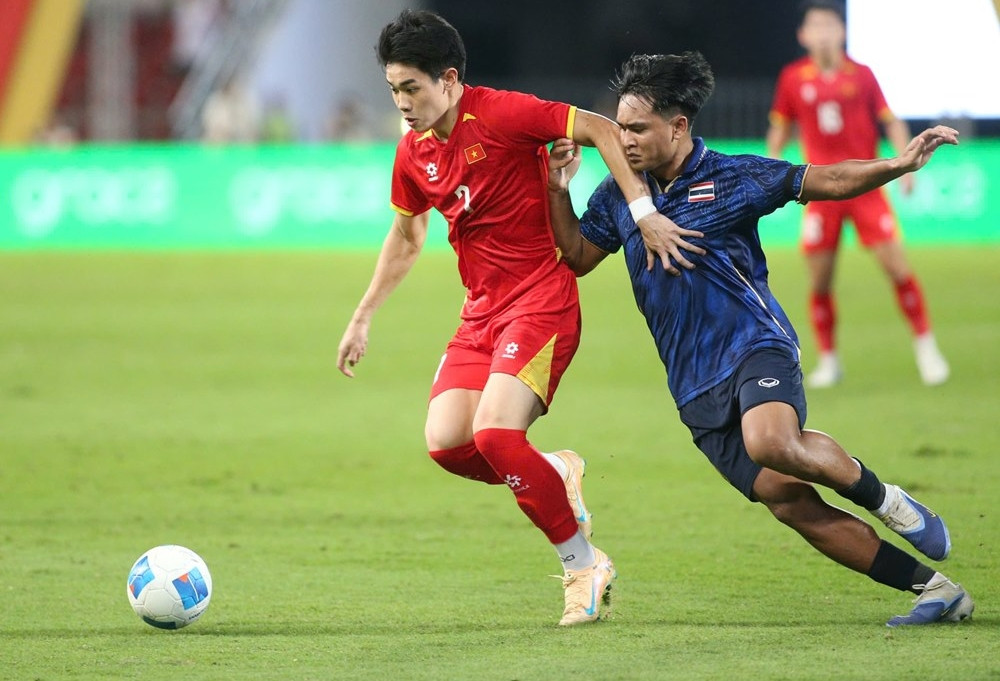 Cầu thủ U23 Việt Nam mang nem chua, mong gặp Ronaldo ở giải châu Á Báo Thái Lan: Bóng đá Việt Nam đang đi trước chúng ta