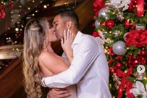  Dàn sao rộn ràng đón Giáng sinh, Haaland làm ông già Noel 