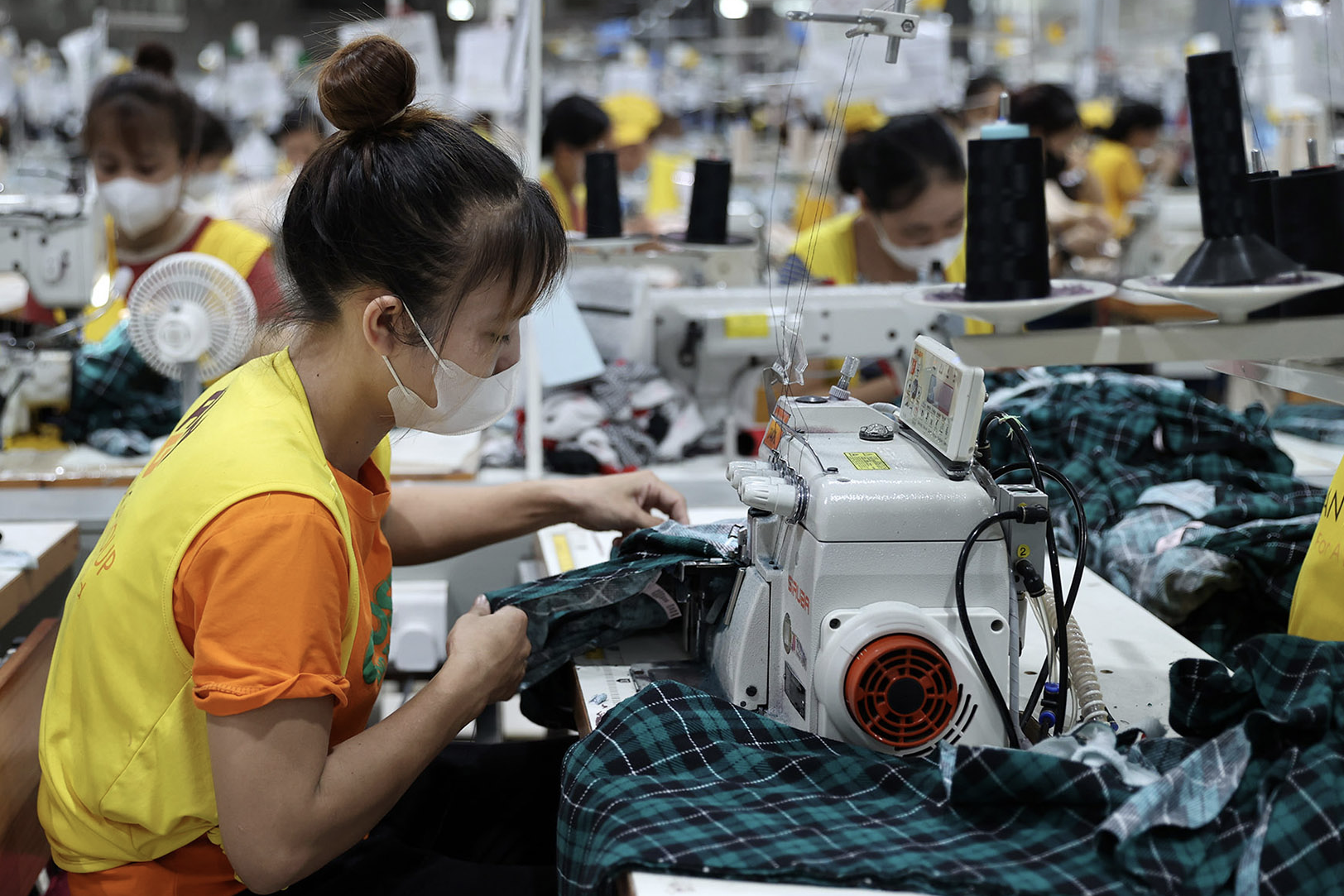 Dệt may ước ‘ôm’ về 46 tỷ USD, Việt Nam vững top 3 xuất khẩu lớn nhất thế giới