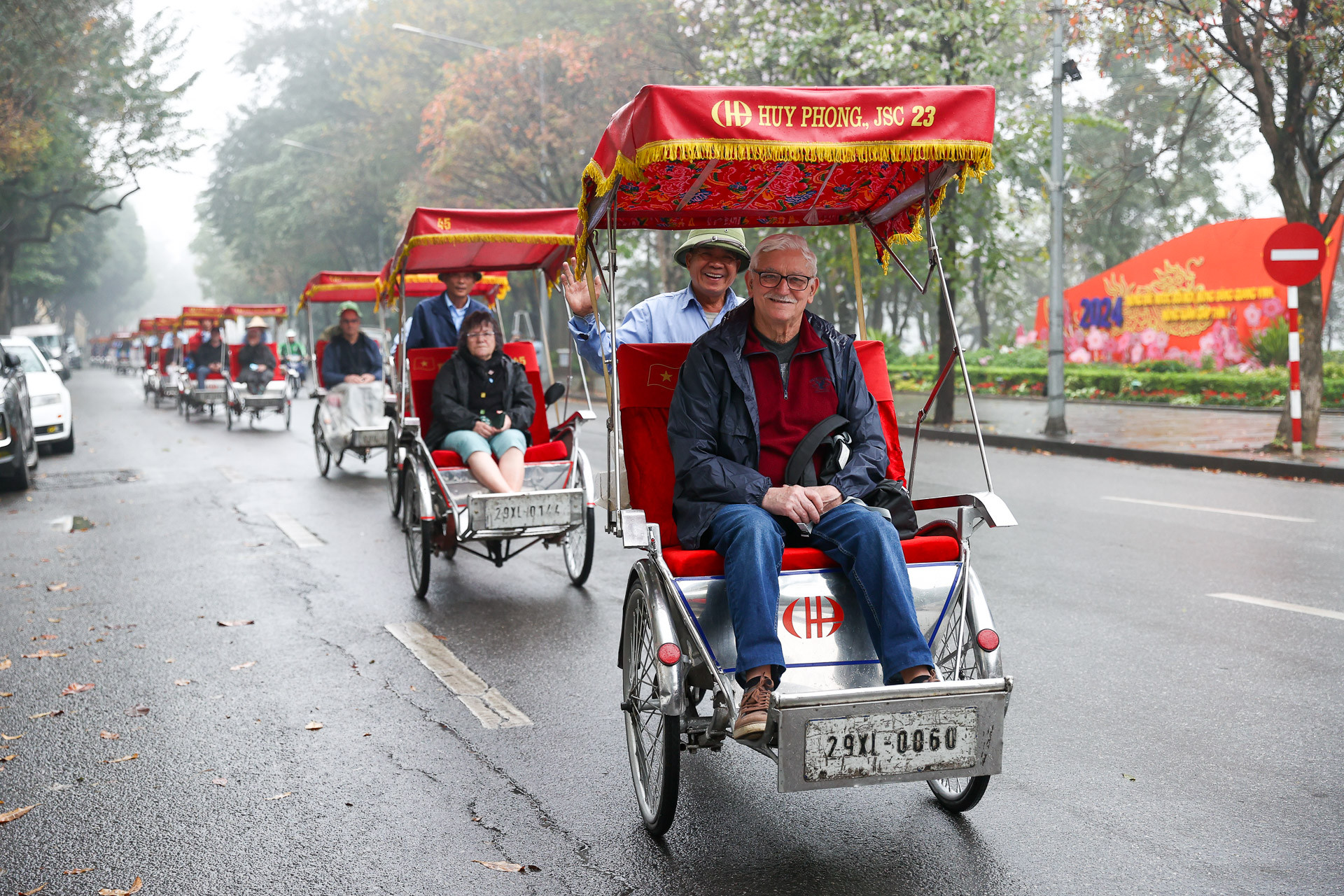 Khách quốc tế bứt phá, du lịch Hà Nội đứng trước yêu cầu tái định vị thương hiệu
