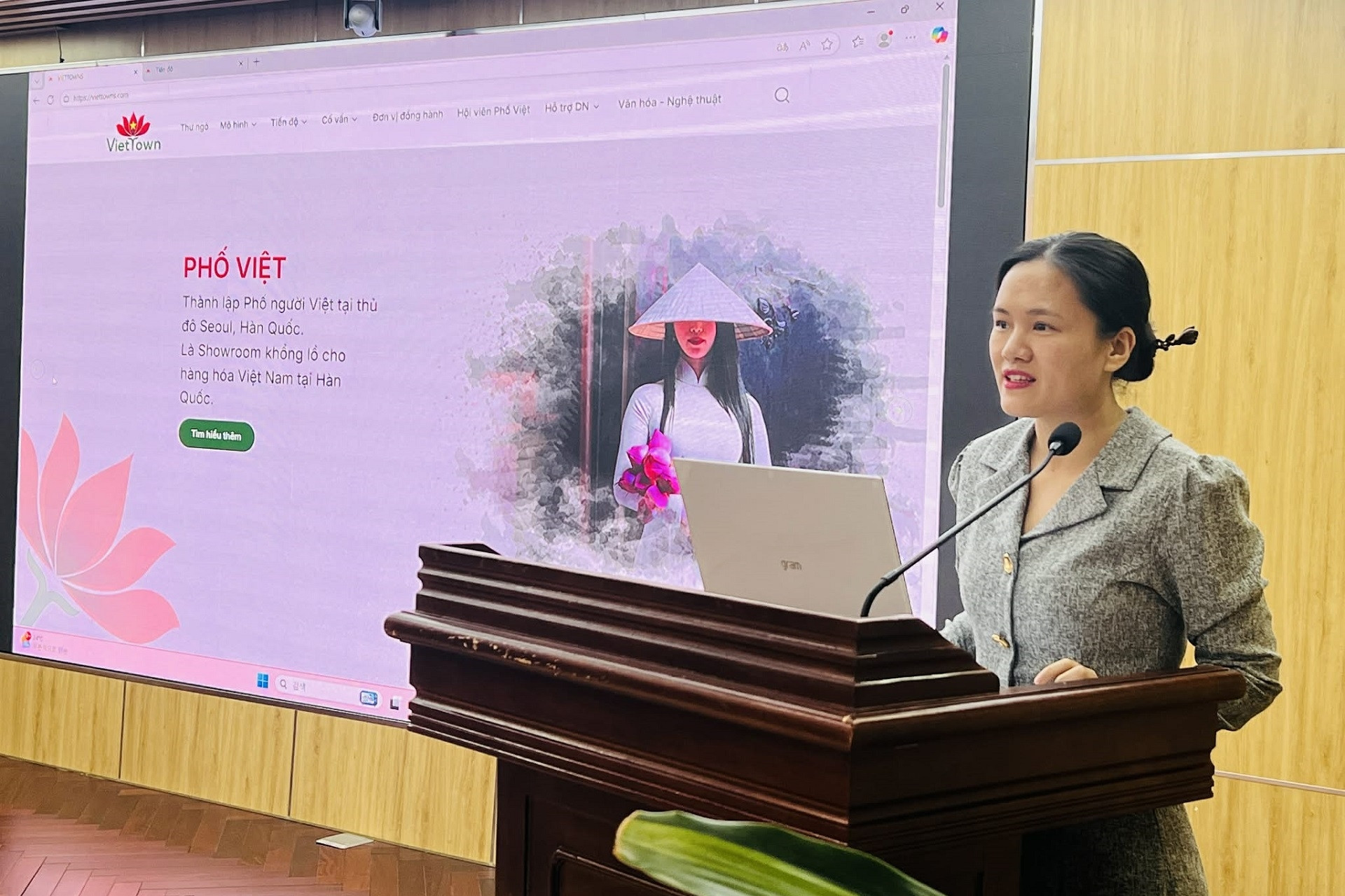  Phố Việt giữa lòng Seoul và khát vọng đưa hàng Việt vươn tầm thế giới 