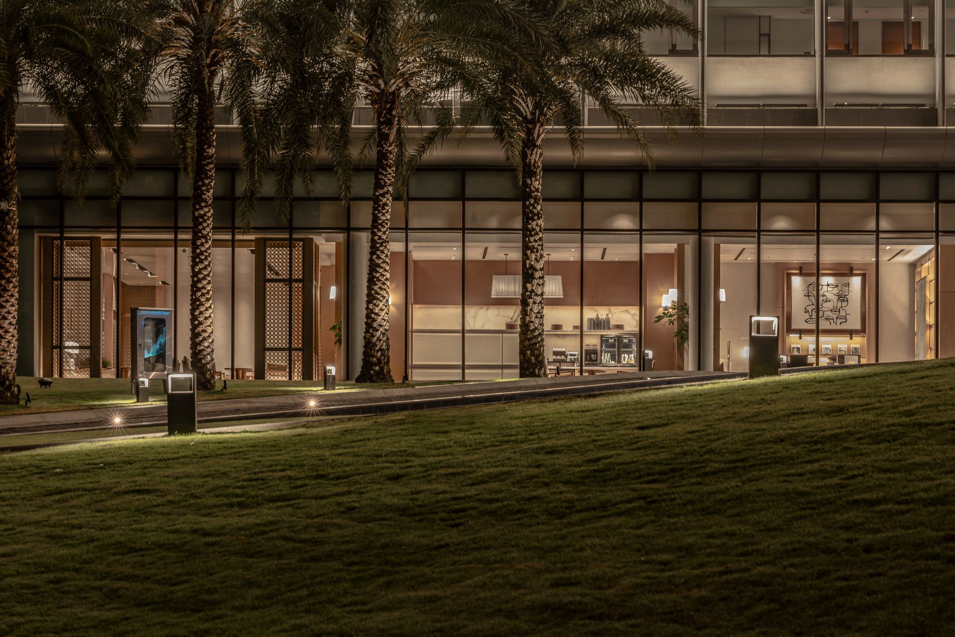 Shilla Monogram ảnh 1.jpg