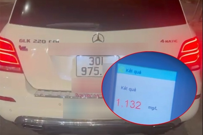  Tài xế Mercedes vi phạm nồng độ cồn gấp 2,8 lần 'kịch khung' trong tối Noel 