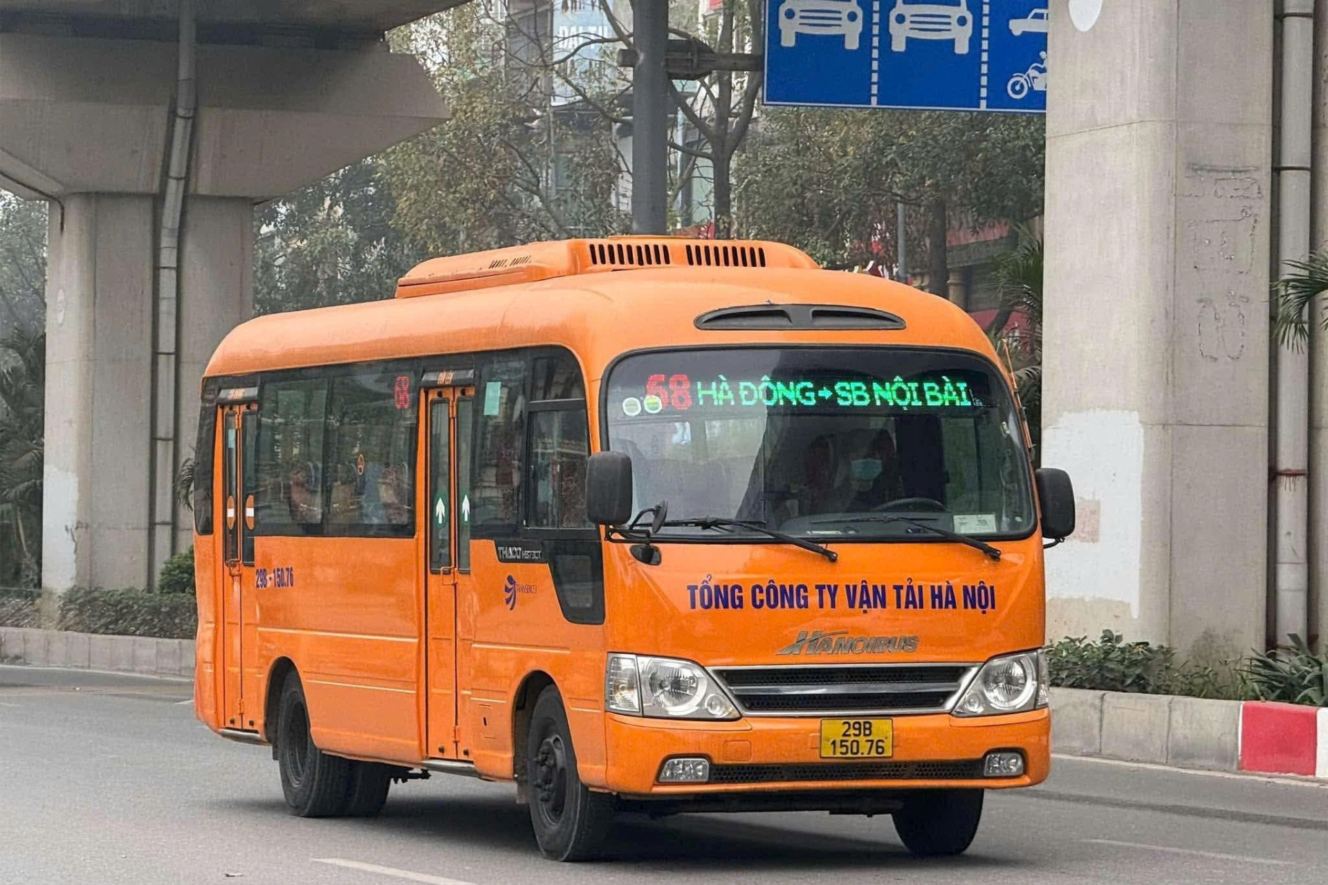 Tăng cường tuyến xe buýt sân bay Nội Bài phục vụ dịp Tết