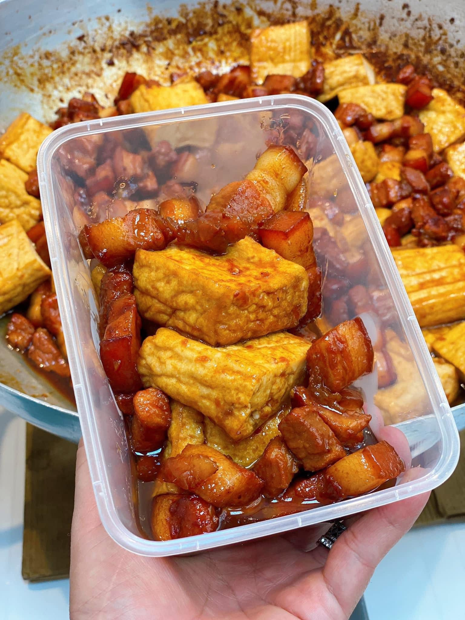 thịt kho đậu phụ   Phan T.Thu Thảoo.jpg