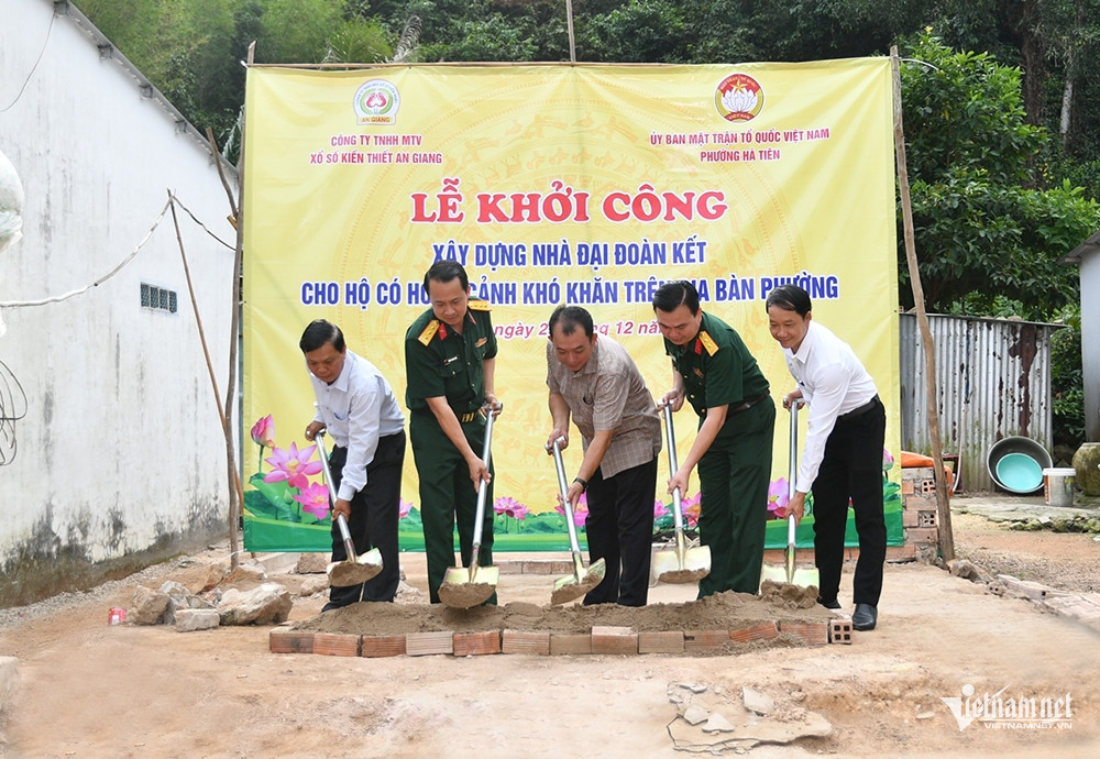 W-Anh Giang 2512   1.jpg