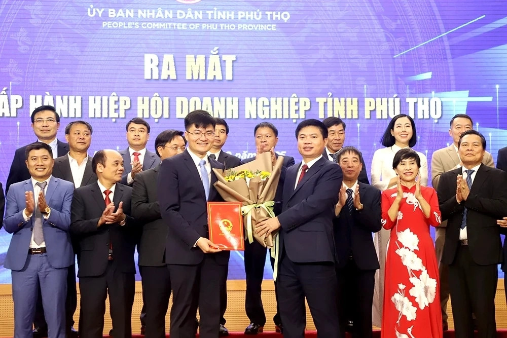 Động lực mới phát triển Phú Thọ từ 2 nghị quyết trụ cột của Bộ Chính trị