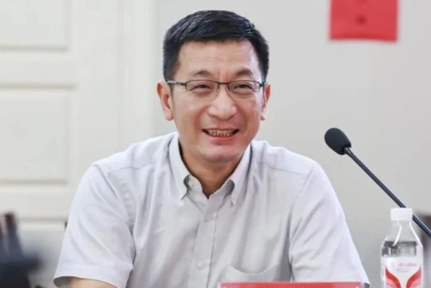 Giáo sư bị chấm dứt biên chế vì cáo buộc quấy rối, khẳng định sẽ kháng cáo