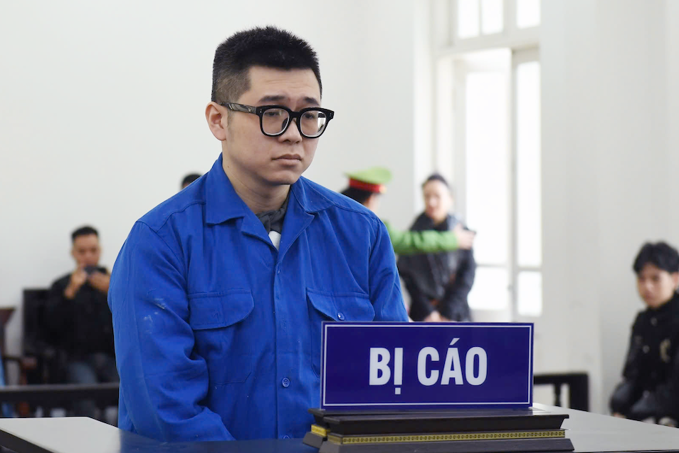 Lý do hoãn phiên tòa xét xử người đàn ông hành hung phụ nữ tại chung cư ở Hà Nội