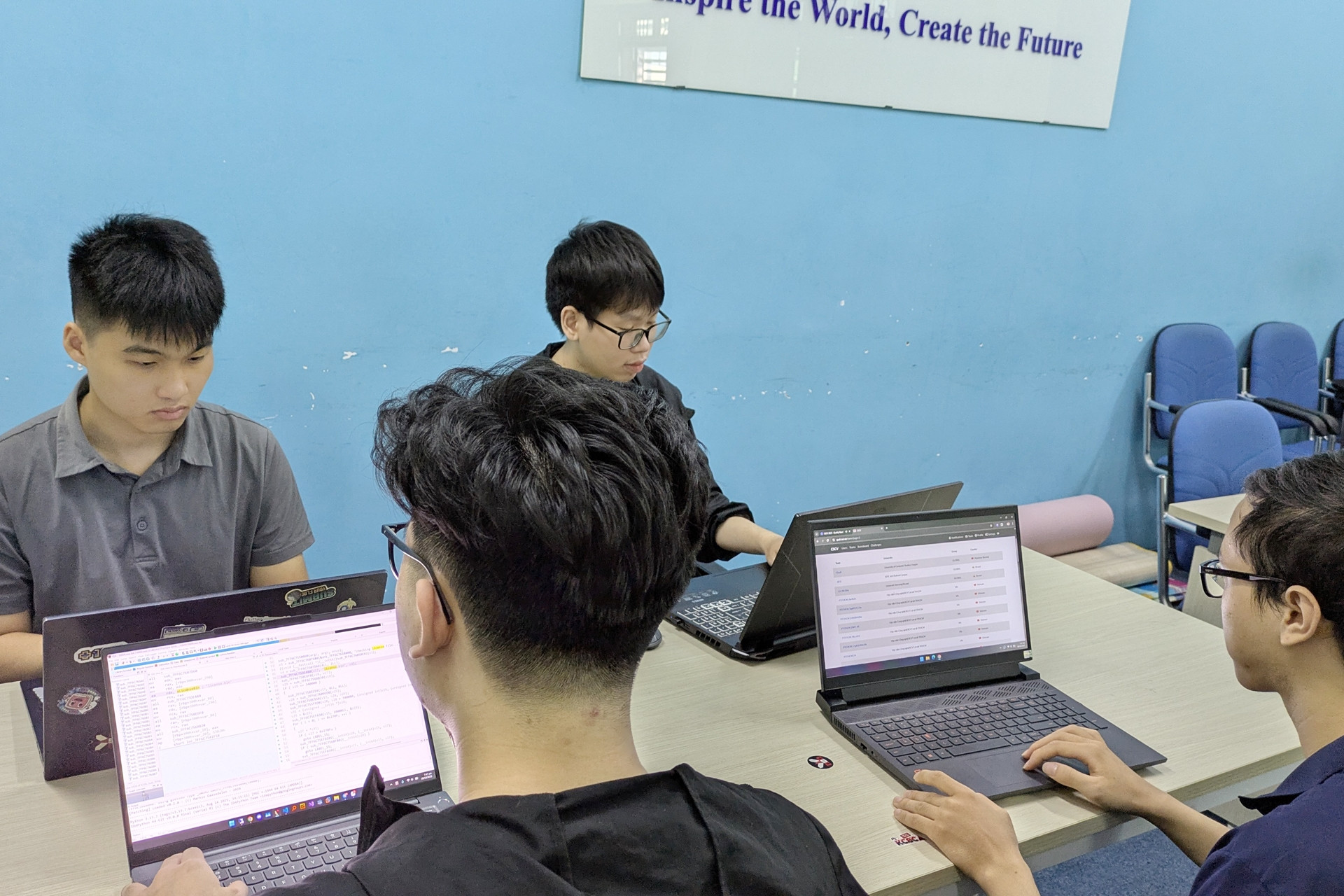 Nâng cao chất lượng đào tạo an ninh mạng qua cơ chế chia sẻ nguồn lực