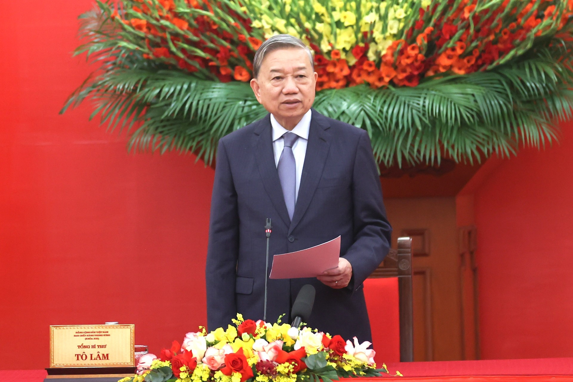  Tổng Bí thư nêu 3 yêu cầu tiếp tục chăm lo bồi dưỡng thế hệ trẻ người dân tộc thiểu số 