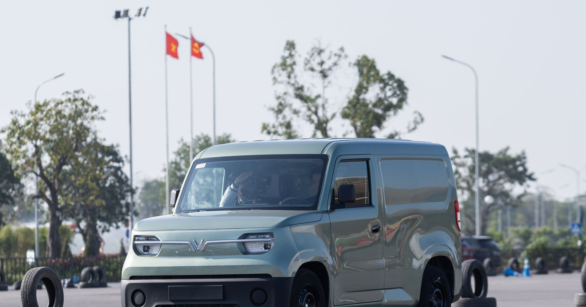 Vietnam Mobility Show: VinFast giới thiệu hệ sinh thái giao thông xanh ...