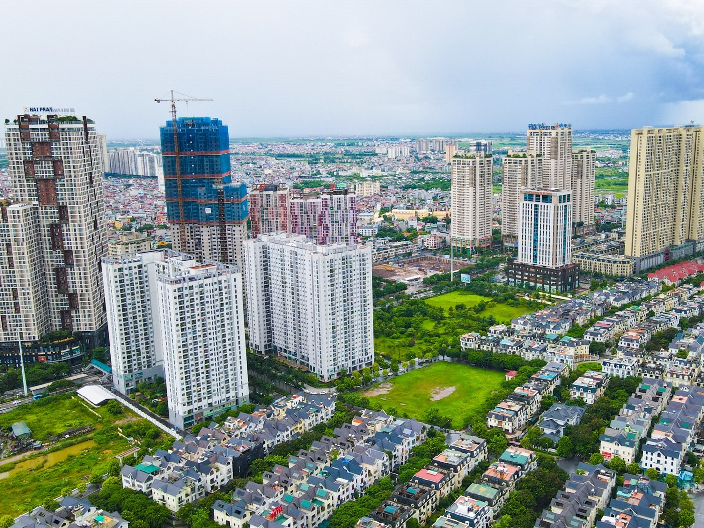 Vinsmart - Bất động sản (1).jpg