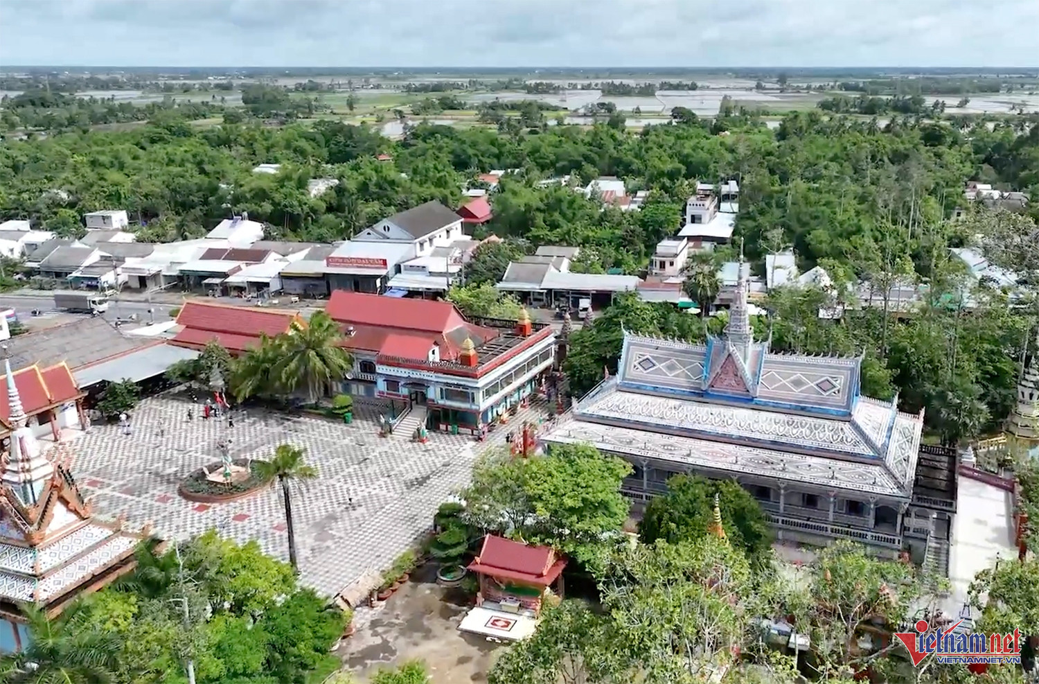 W-chùa chén kiểu 011.jpg