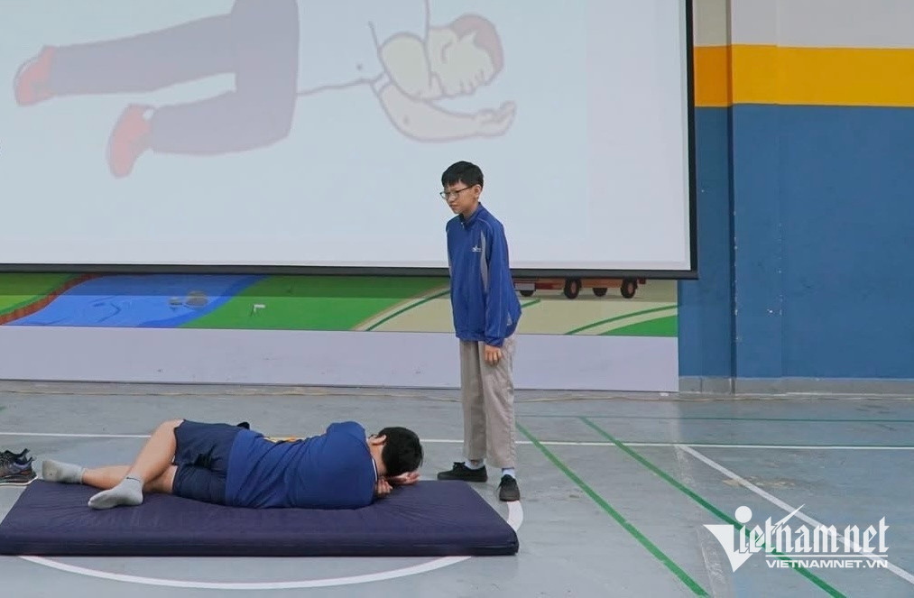 W-thương tích.jpg