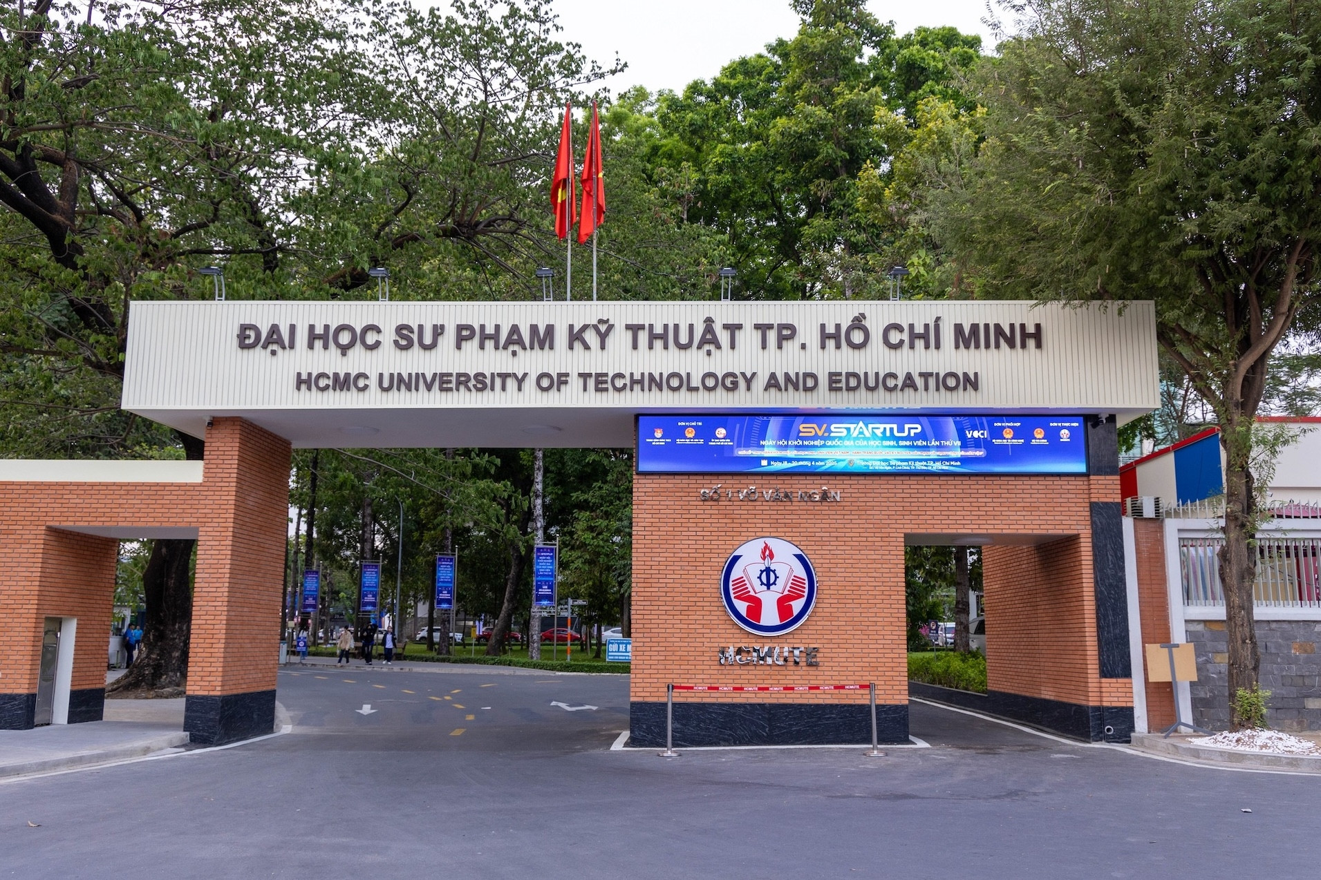 Đổi tên Trường ĐH Sư phạm Kỹ thuật TPHCM