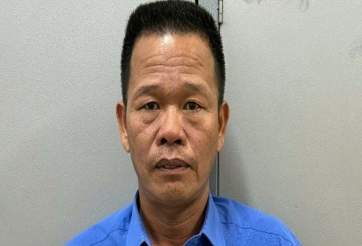 Giám đốc bị bắt vì dùng hợp đồng chỉ định thầu 'ma'