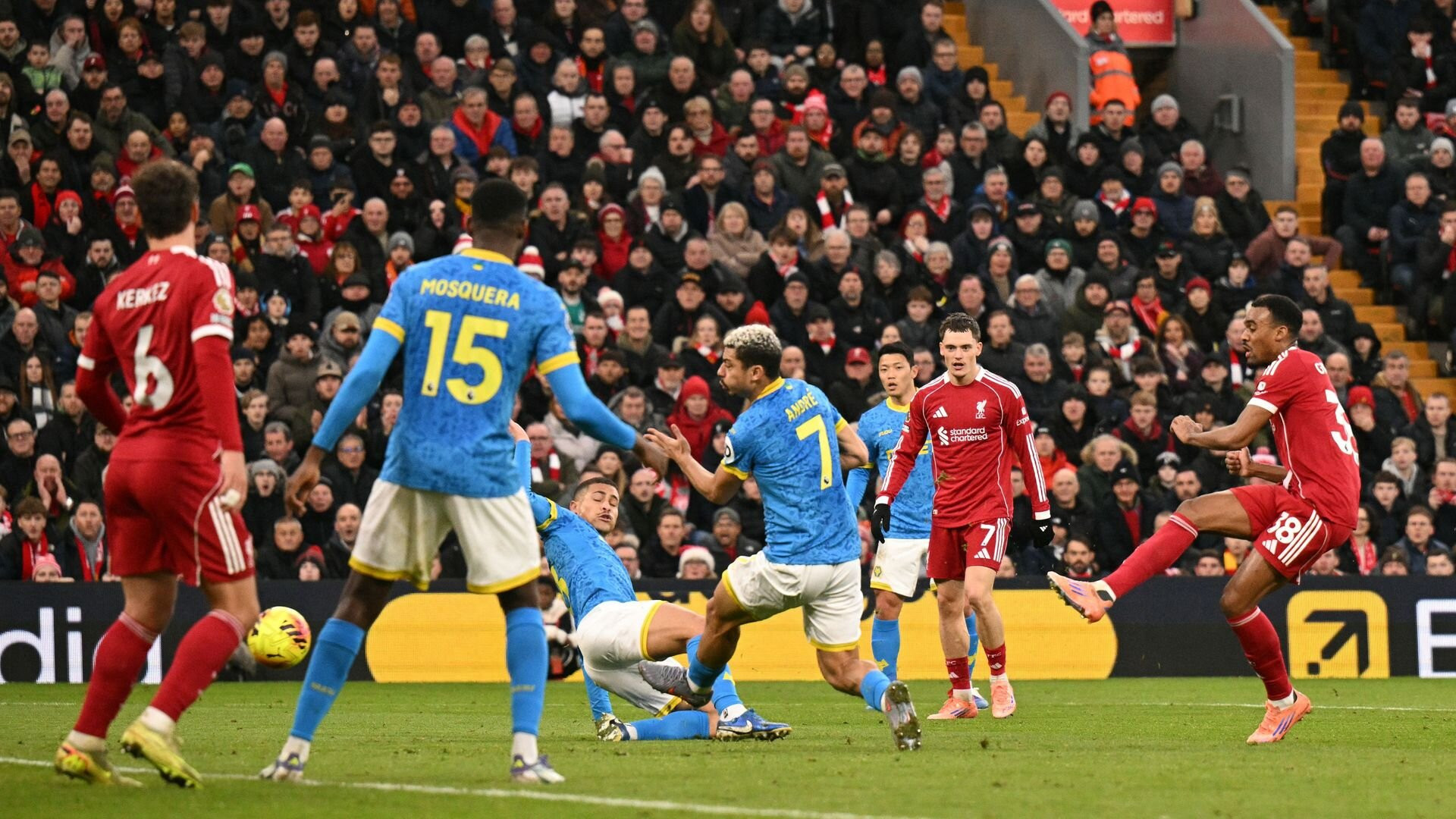 resources_premierleague_pulselive_com 2252911637 (1).jpg