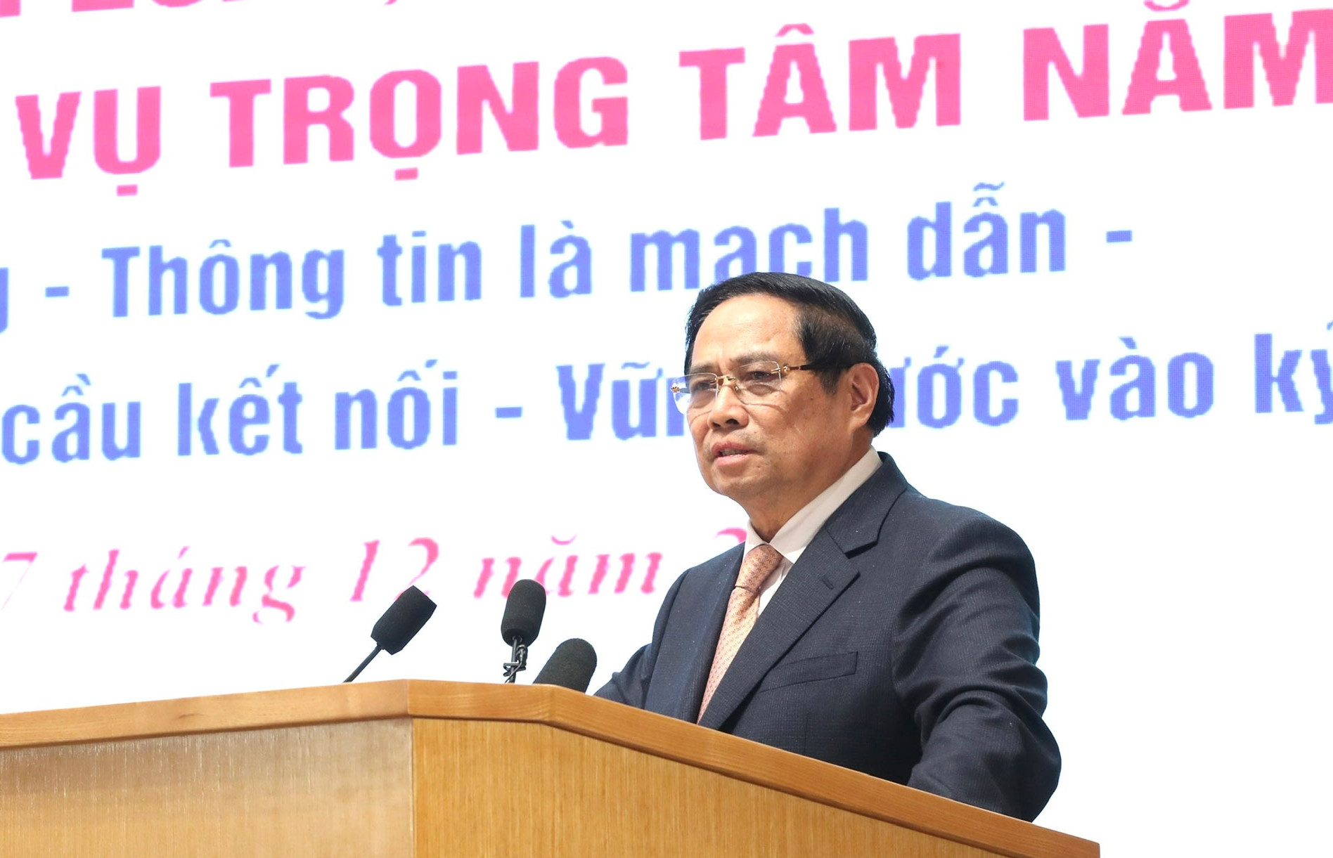  Thủ tướng Phạm Minh Chính chỉ đạo ngành văn hóa gói gọn trong 32 chữ 