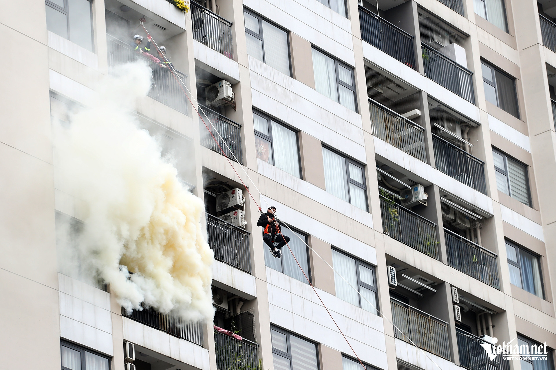 W-dien tap 3.JPG.jpg